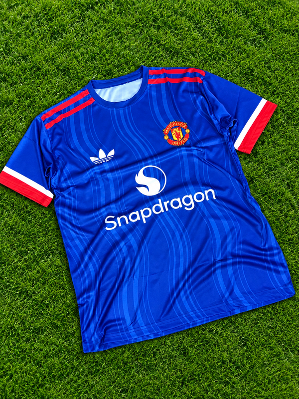 Manchester United shirt 26/27 season | Fernandes #8